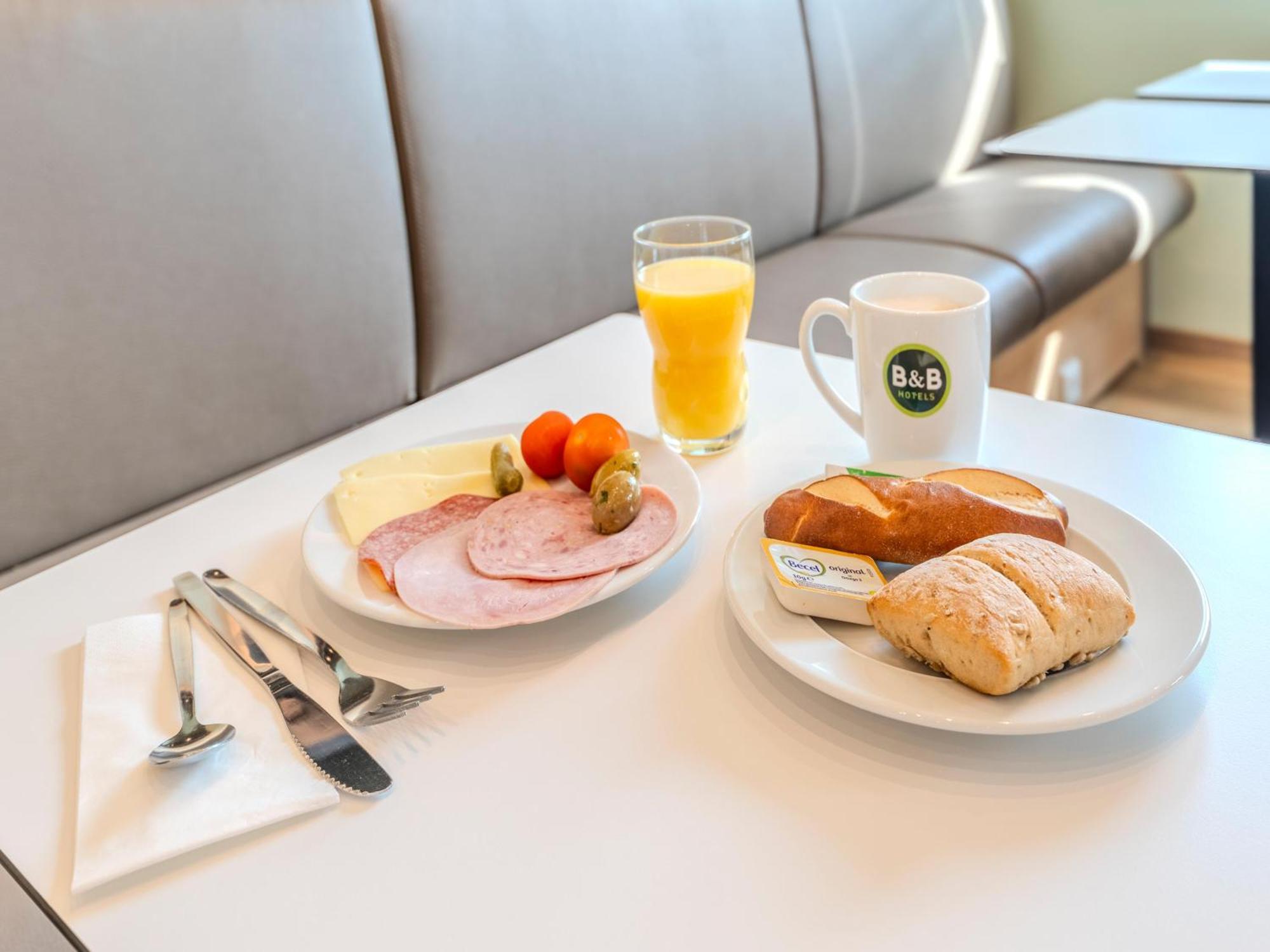 B&B Hotel Offenburg-Hbf Eksteriør billede