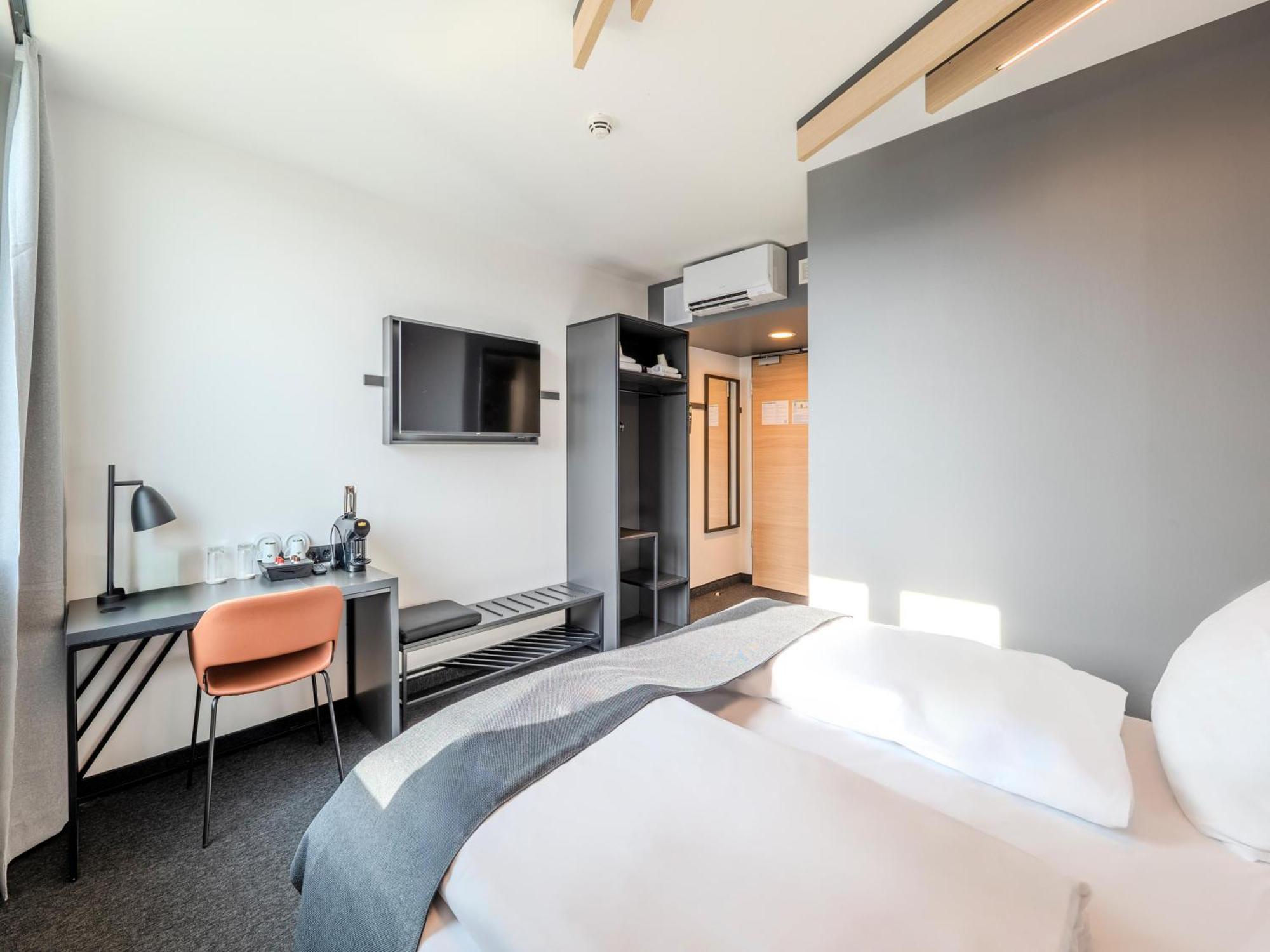 B&B Hotel Offenburg-Hbf Eksteriør billede